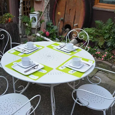 فندق مبيت وإفطار Chez Cecile Chez Le Vigneron
