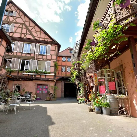 Chez Cecile Chez Le Vigneron Bed & Breakfast