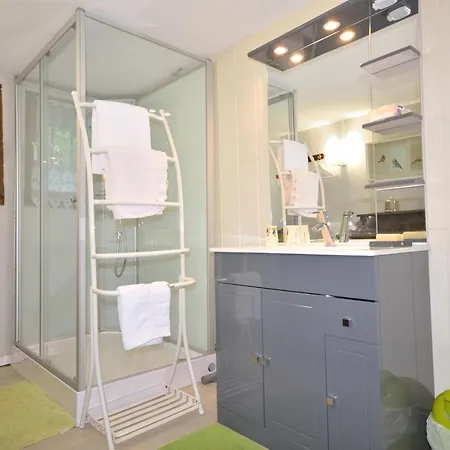 Chez Cecile Chez Le Vigneron 3*