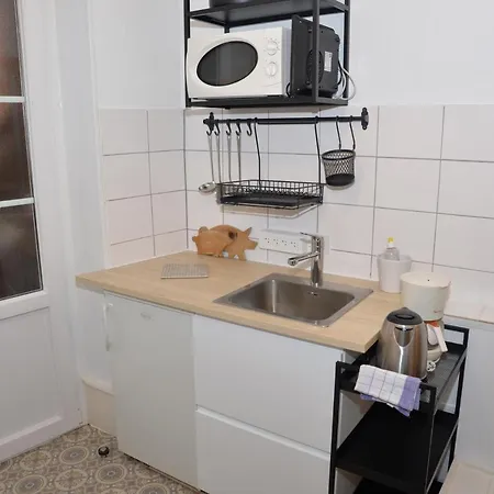 Chez Cecile Chez Le Vigneron Bed & Breakfast 3*