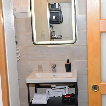 Chez Cecile Chez Le Vigneron Bed & Breakfast Colmar