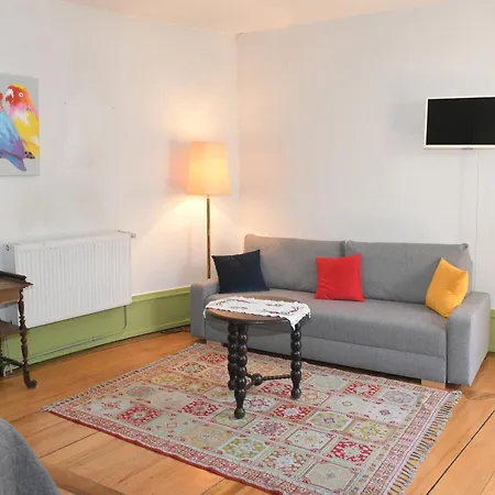 Chez Cecile Chez Le Vigneron Bed & Breakfast 3*