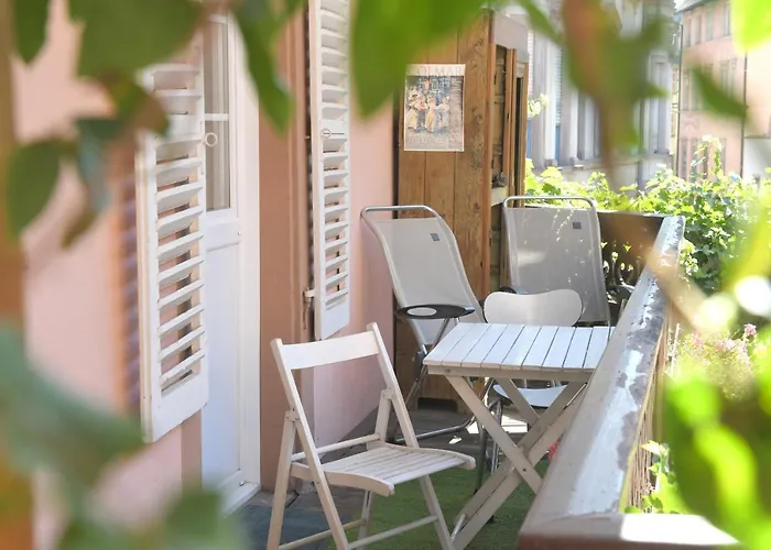 Chez Cecile Chez Le Vigneron Bed & Breakfast Colmar